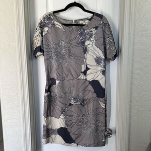 Banana Republic Short-sleeve Dress Size 10